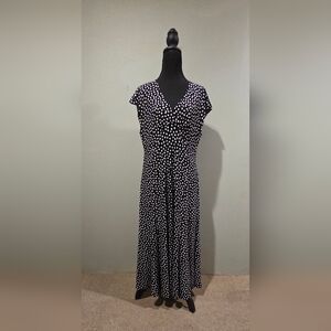 Jones New York Black and White Midi Dress